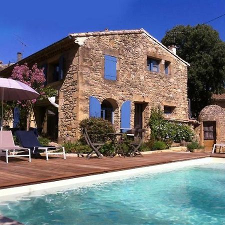 A Gauche Du Pont Hotel Vers-Pont-du-Gard Exterior foto
