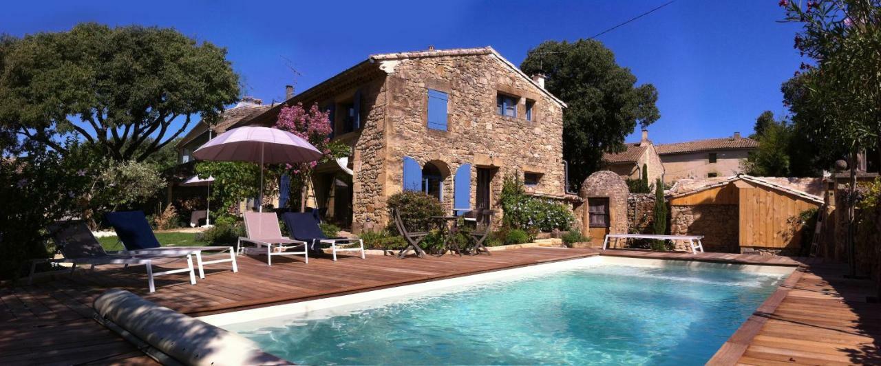 A Gauche Du Pont Hotel Vers-Pont-du-Gard Exterior foto