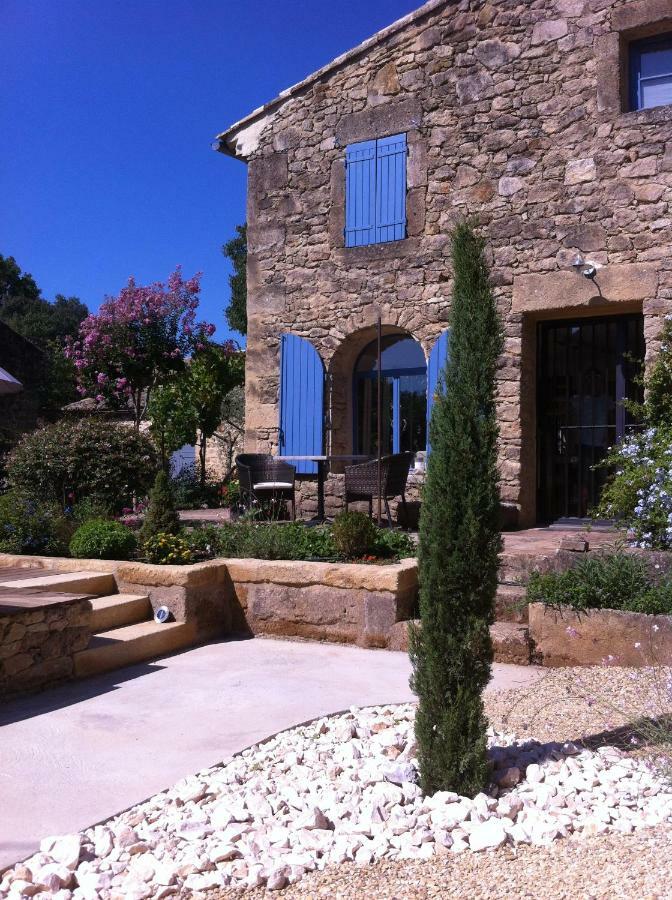 A Gauche Du Pont Hotel Vers-Pont-du-Gard Exterior foto