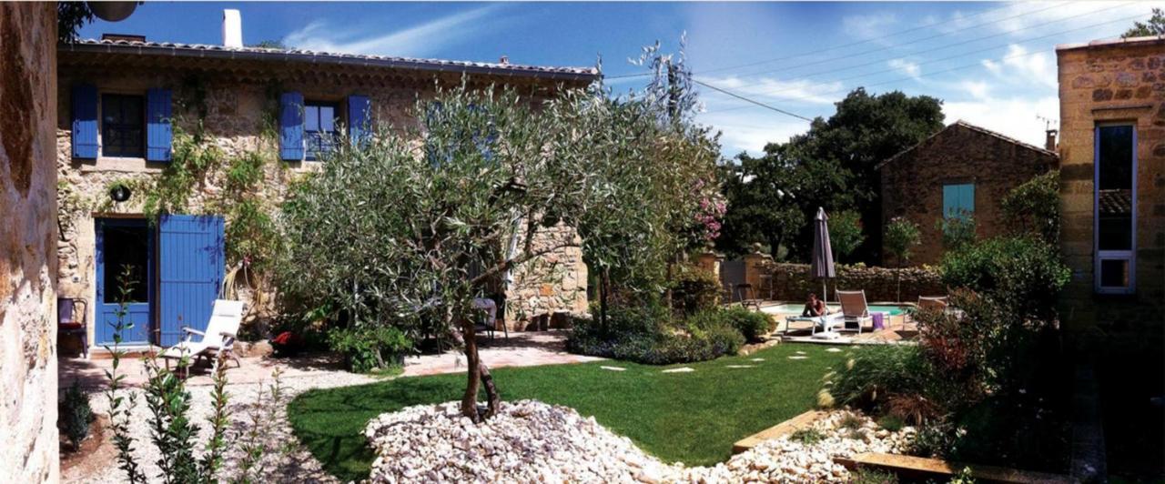 A Gauche Du Pont Hotel Vers-Pont-du-Gard Exterior foto